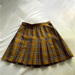 Brown plaid skirt
